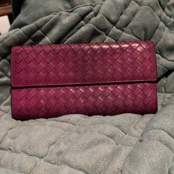 Bottega Veneta Handbags - Bottega Veneta wallet.